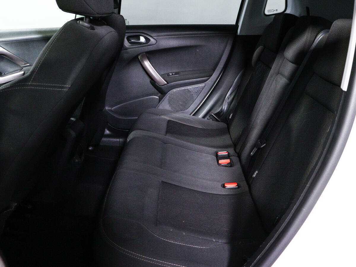 Peugeot 2008, 2014 - 192 873 км. | Фото №8