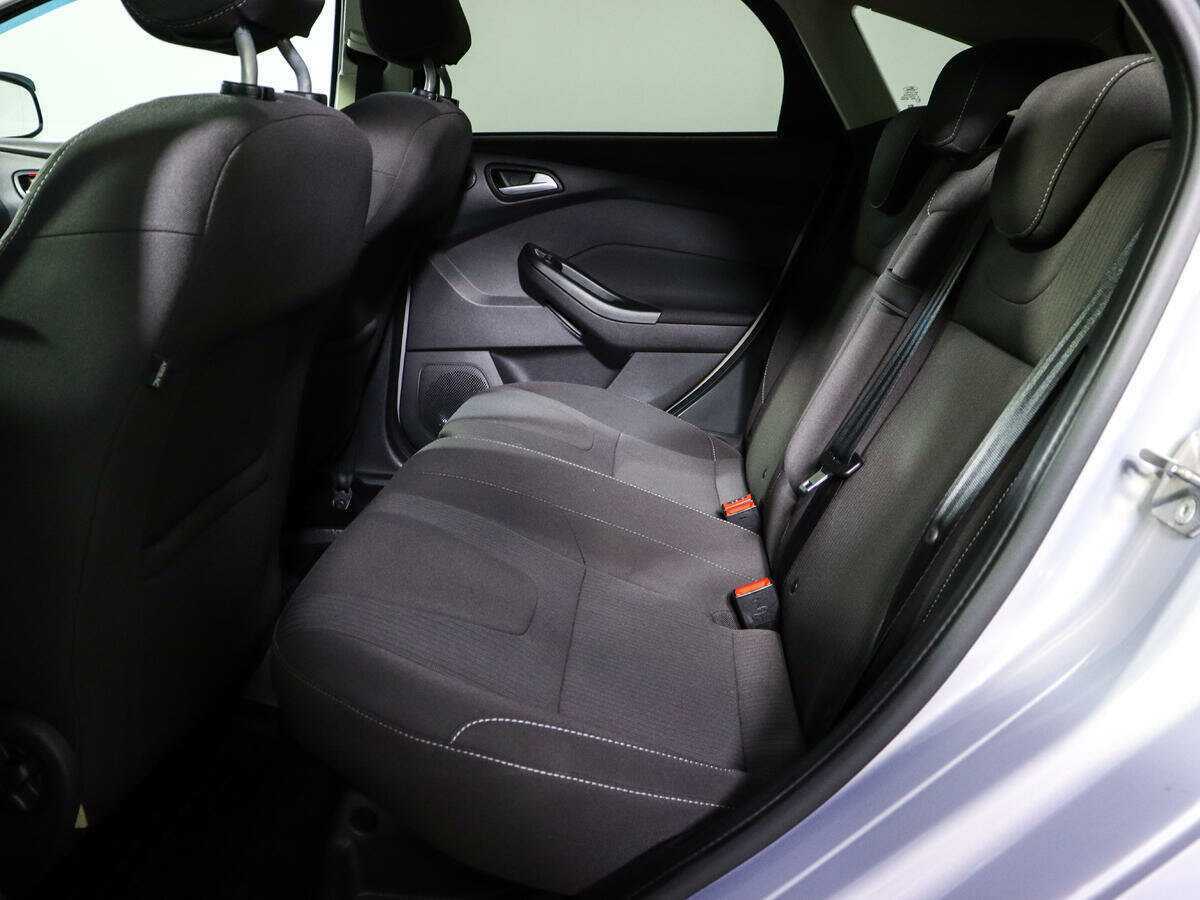 Ford Focus, 2011 Фото №10