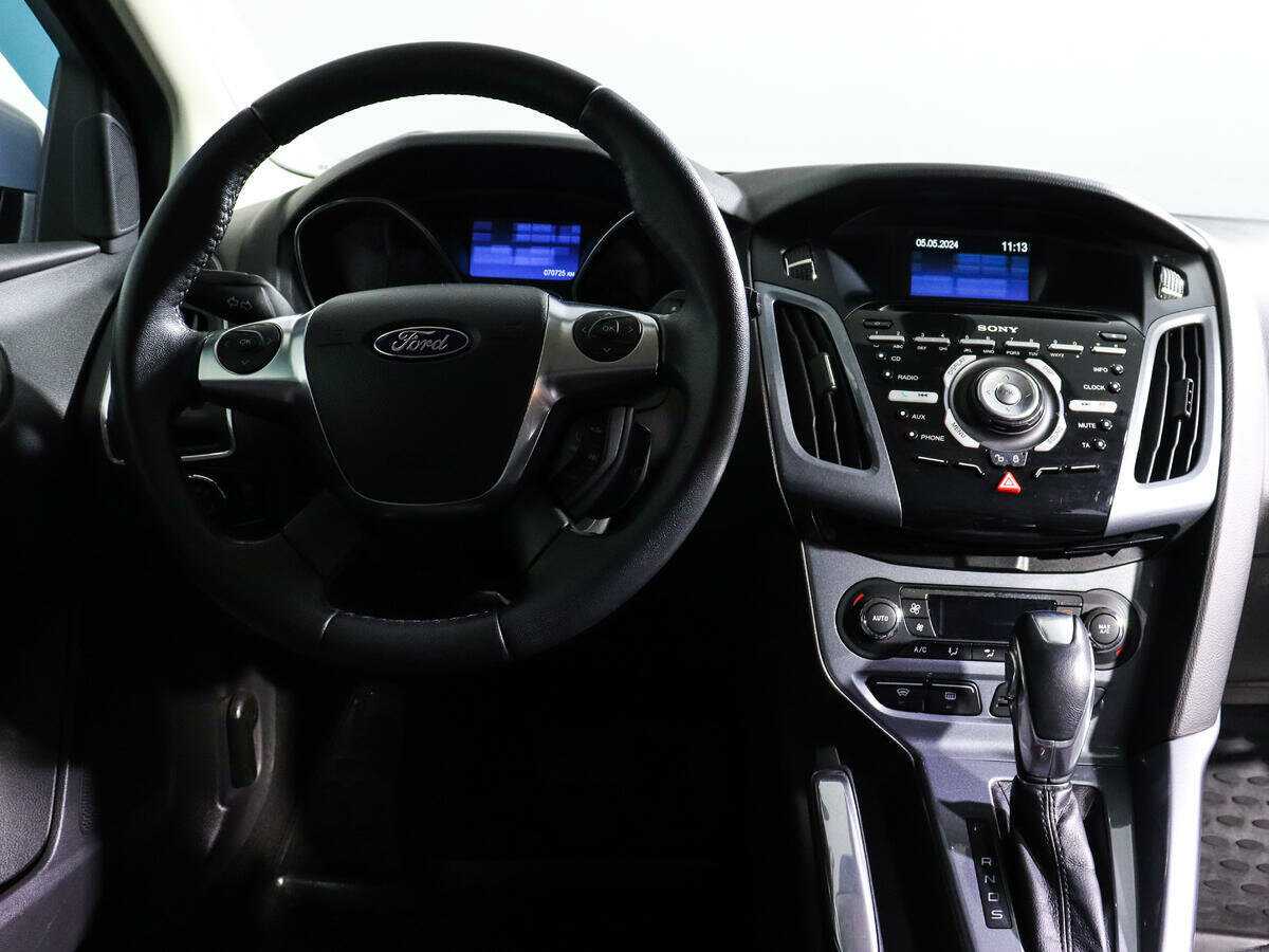 Ford Focus, 2011 Фото №12