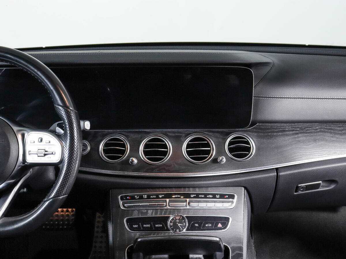 Mercedes-Benz E-Класс 200, 2018 Фото №11