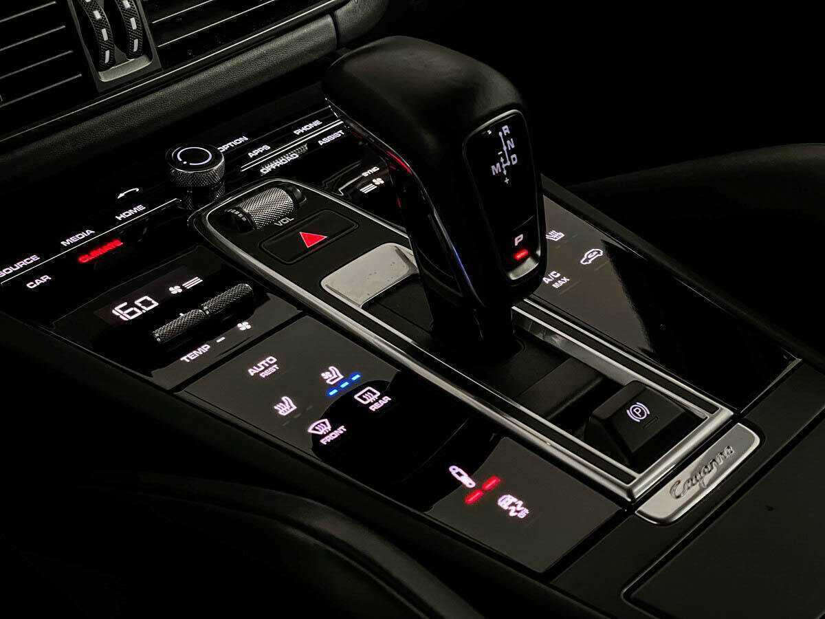 Porsche Cayenne, 2018 Фото №17