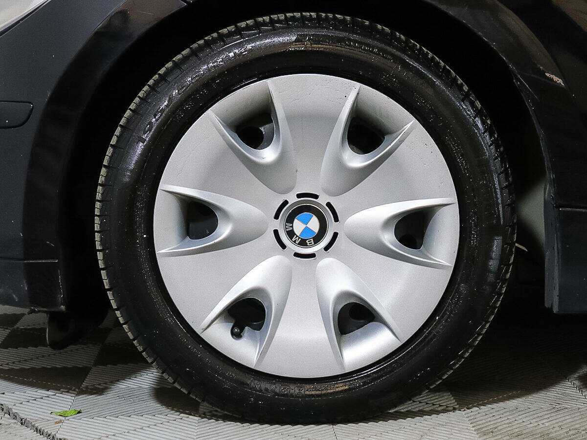 BMW 1 серии 116i, 2010 Фото №14