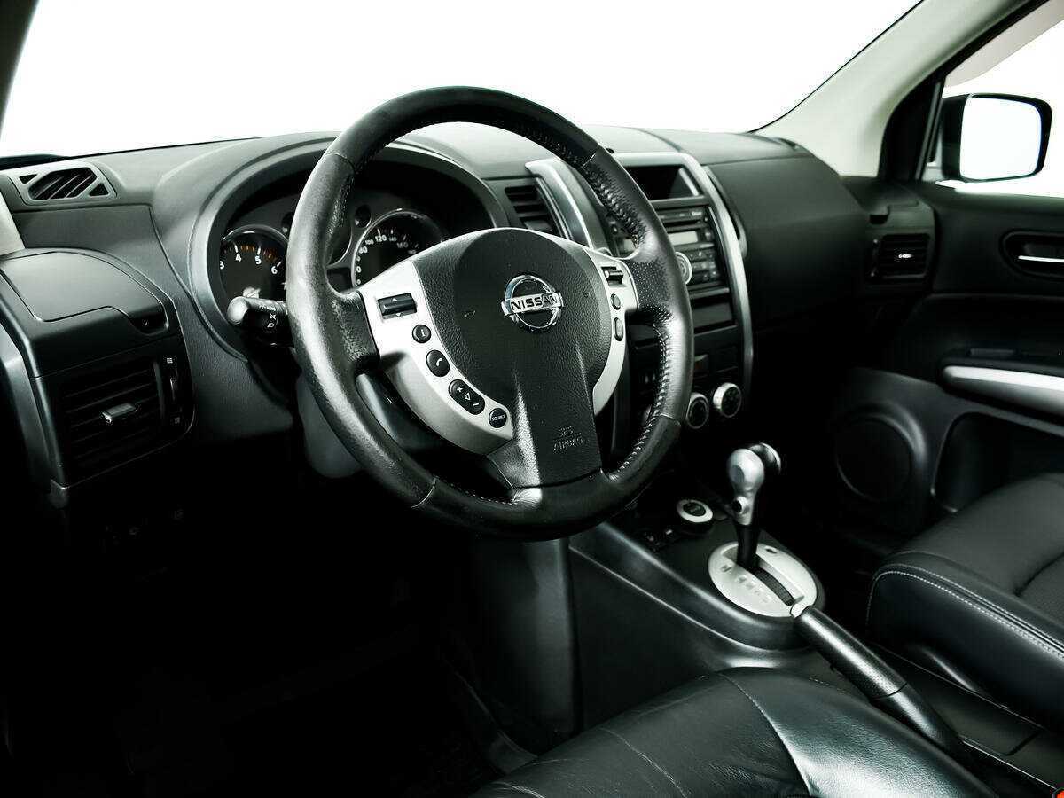 Nissan X-Trail, 2010 Фото №11