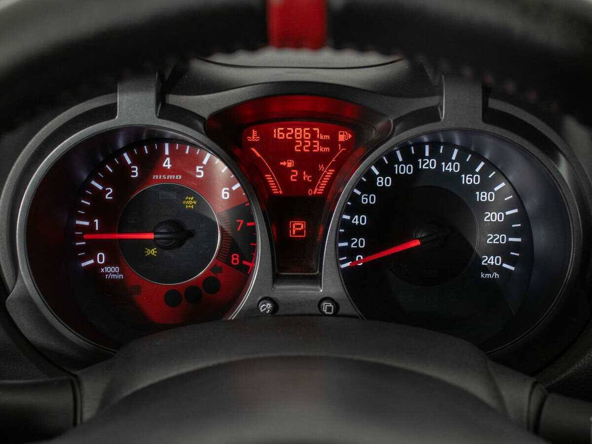 Nissan Juke Nismo, 2013 Фото №13