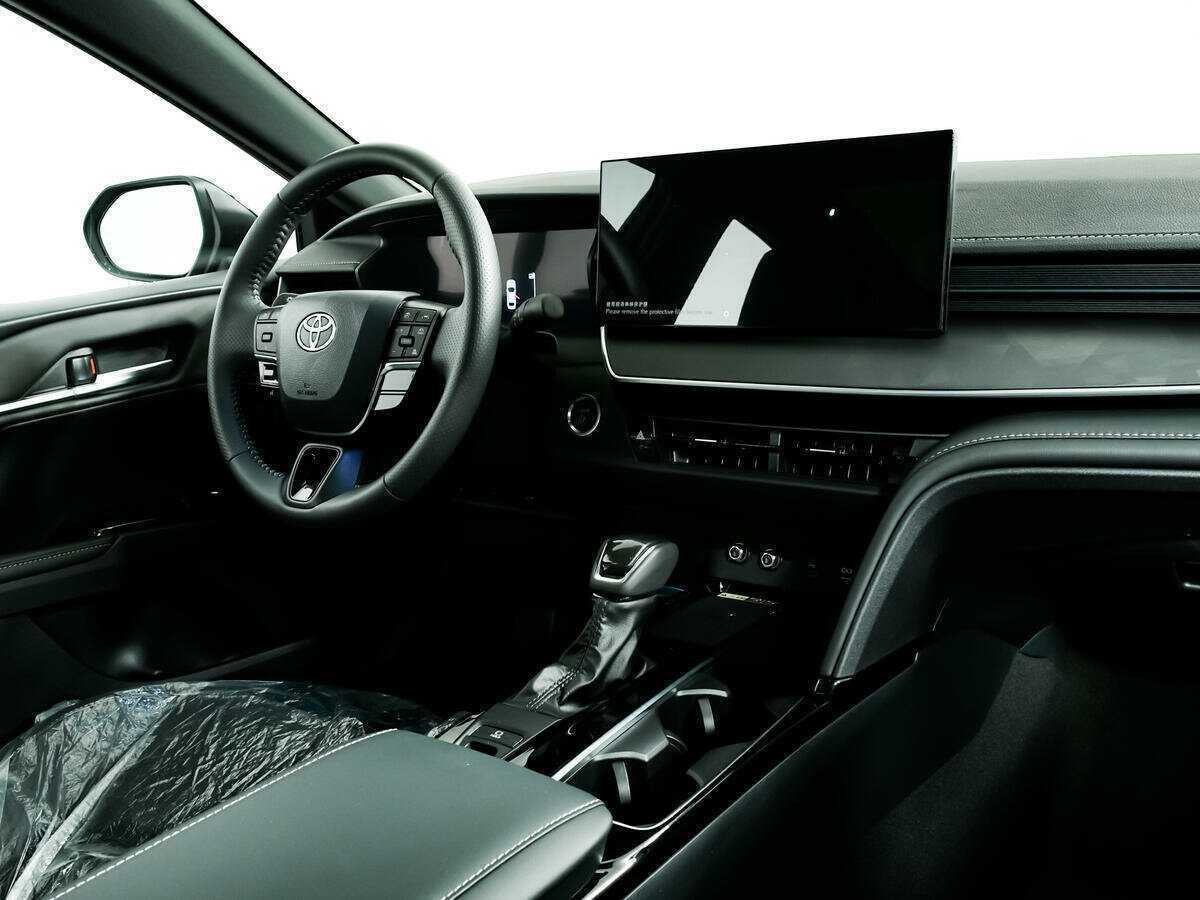 Toyota Camry, 2024 Фото №9