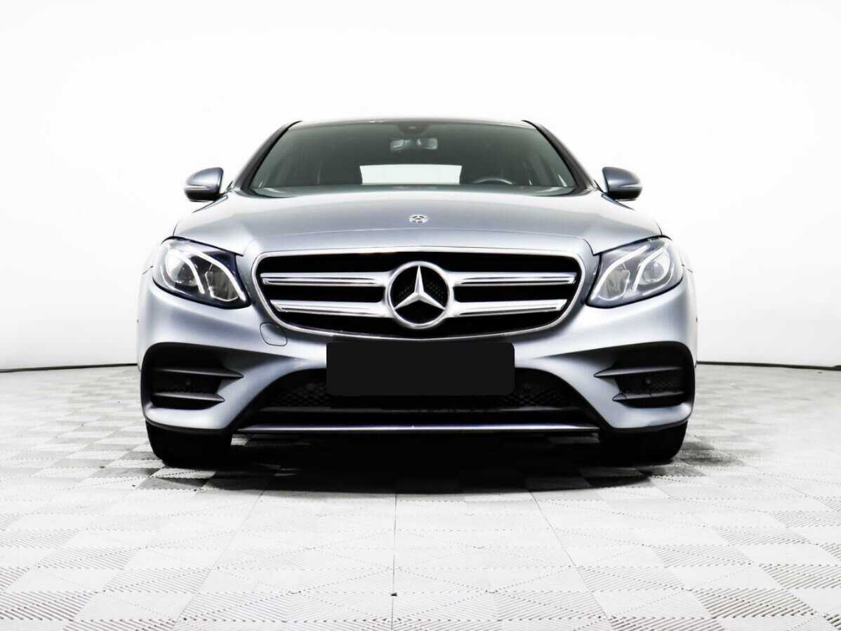 Mercedes-Benz E-Класс 200, 2020 Фото №2