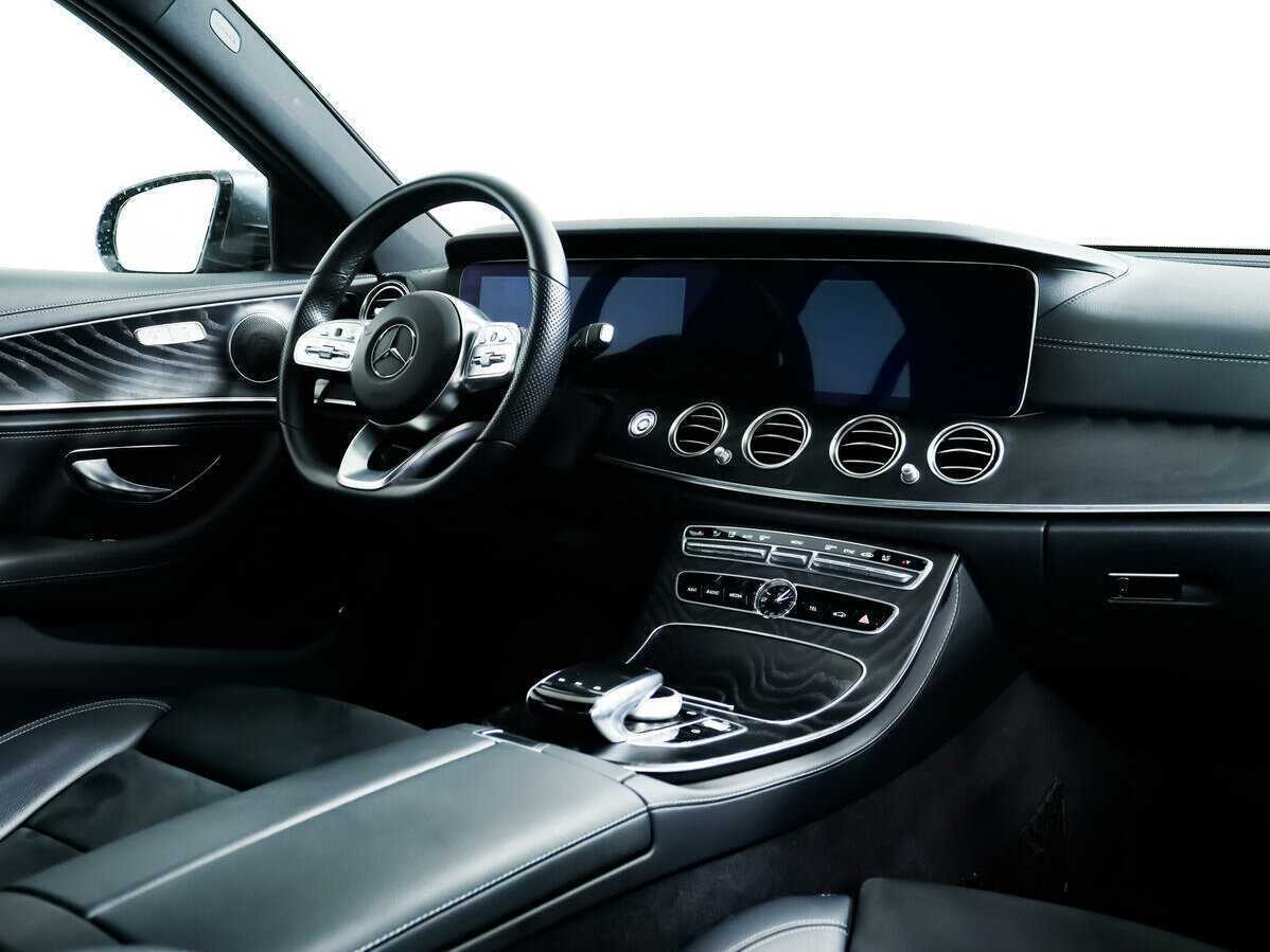 Mercedes-Benz E-Класс 200, 2020 Фото №7