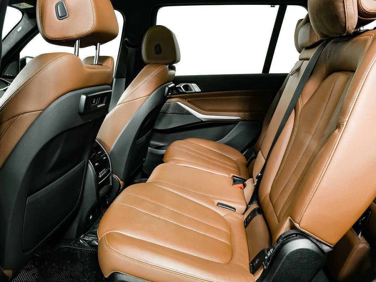 BMW X7 40i, 2019 Фото №10