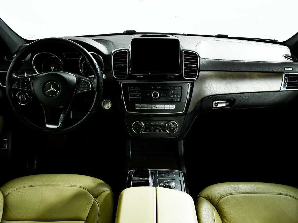 Mercedes-Benz GLE 400, 2016 Фото №11