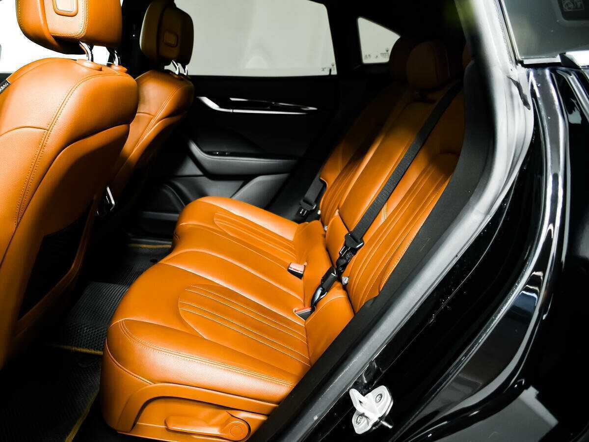 Maserati Levante Diesel, 2018 Фото №10