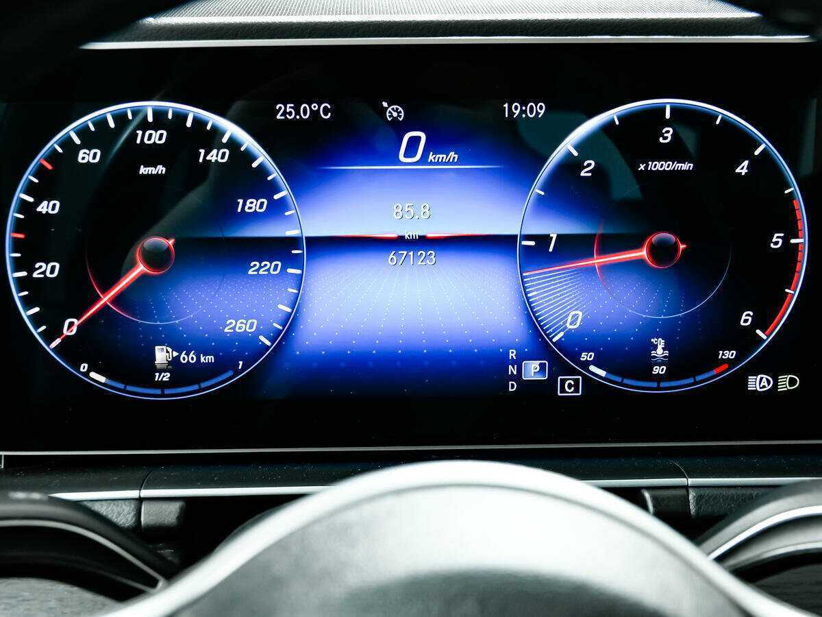 Mercedes-Benz GLE 400 d, 2019 Фото №10