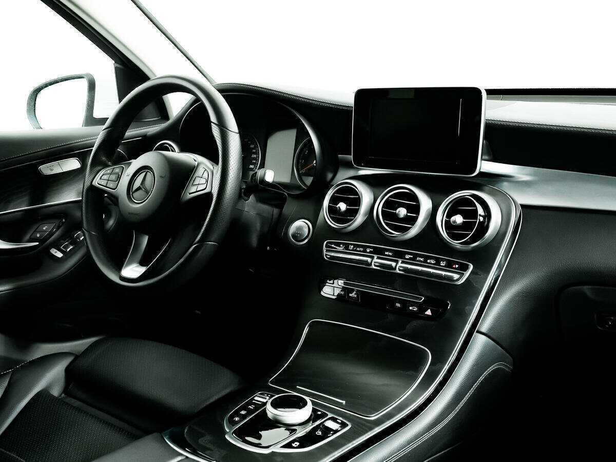 Mercedes-Benz GLC 250, 2017 Фото №7