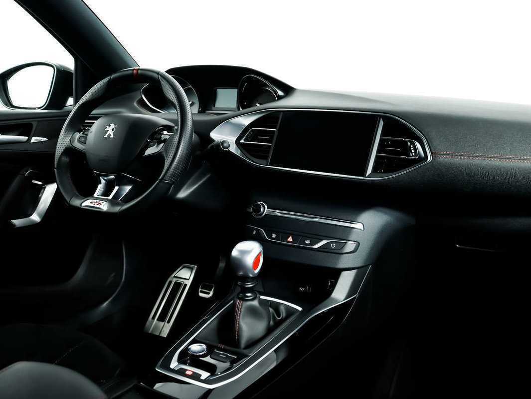 Peugeot 308 GTi, 2019 Фото №9