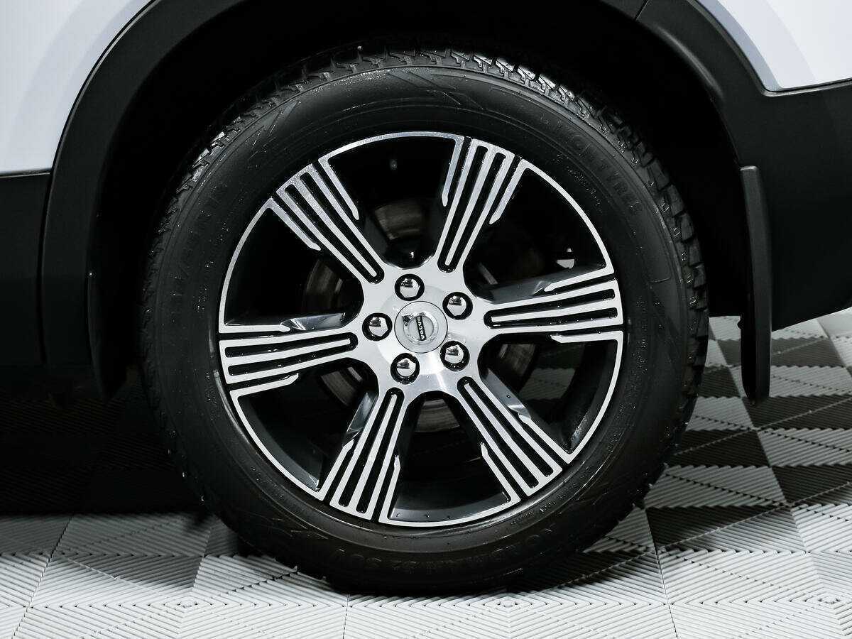 Volvo XC40, 2021 Фото №14