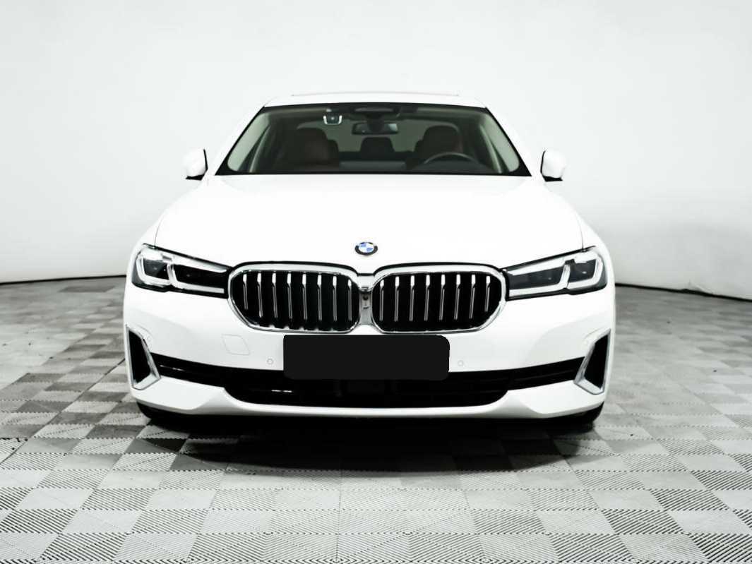 BMW 5 серии 520i, 2021 - 19 000 км. | Фото №2