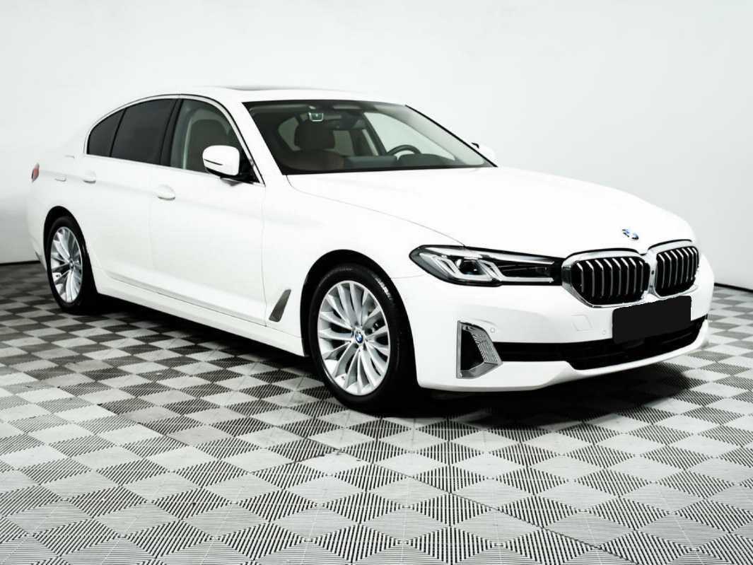BMW 5 серии 520i, 2021 - 19 000 км. | Фото №3