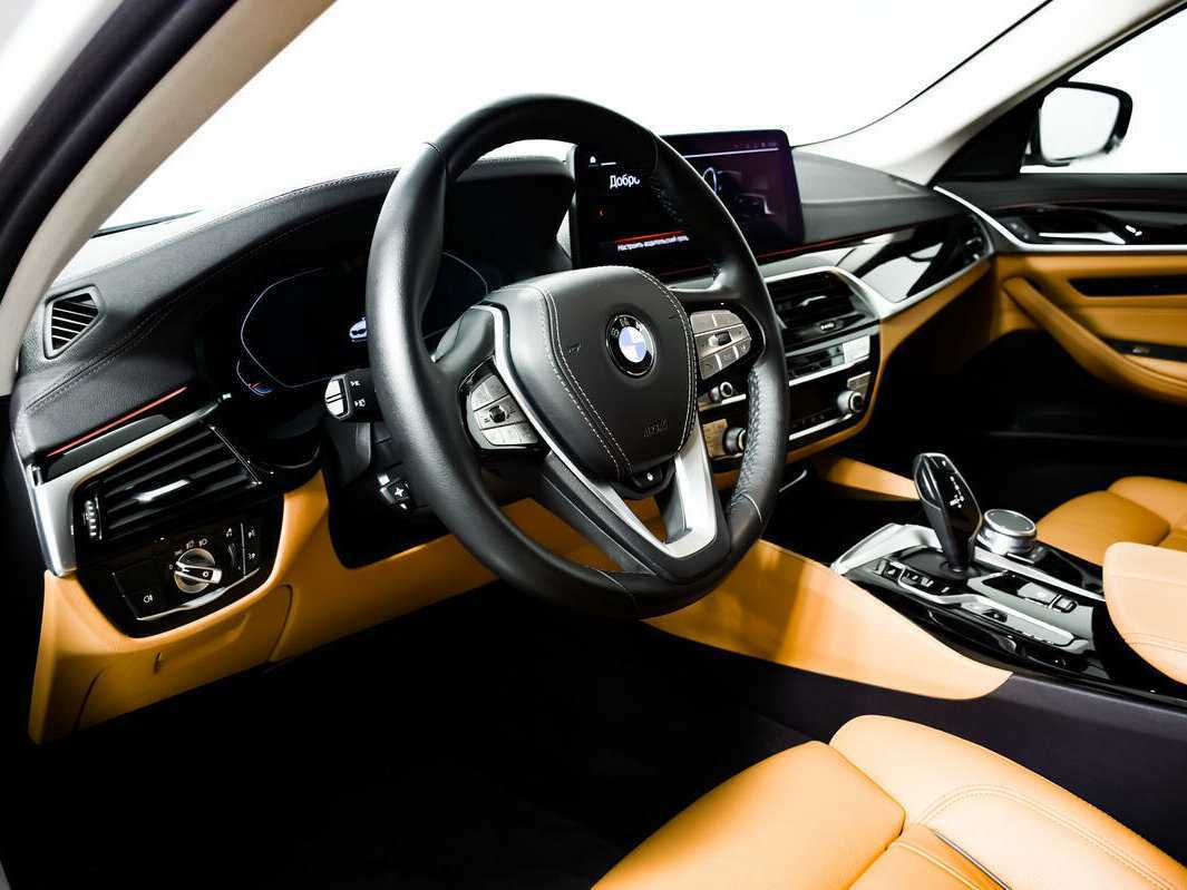 BMW 5 серии 520i, 2021 Фото №13
