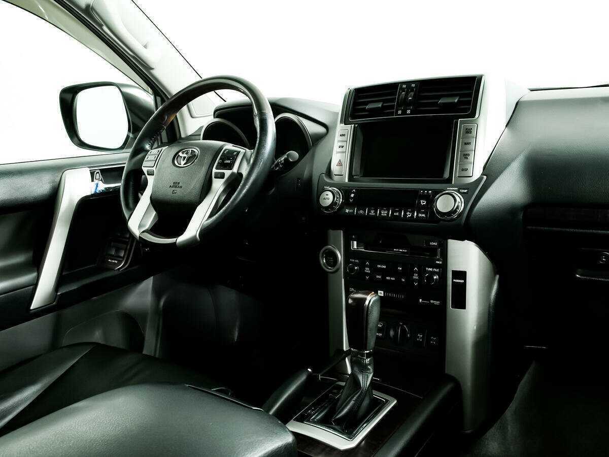 Toyota Land Cruiser Prado, 2011 Фото №9