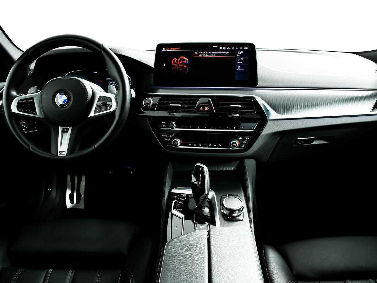 BMW 5 серии 520d xDrive, 2022 Фото №11