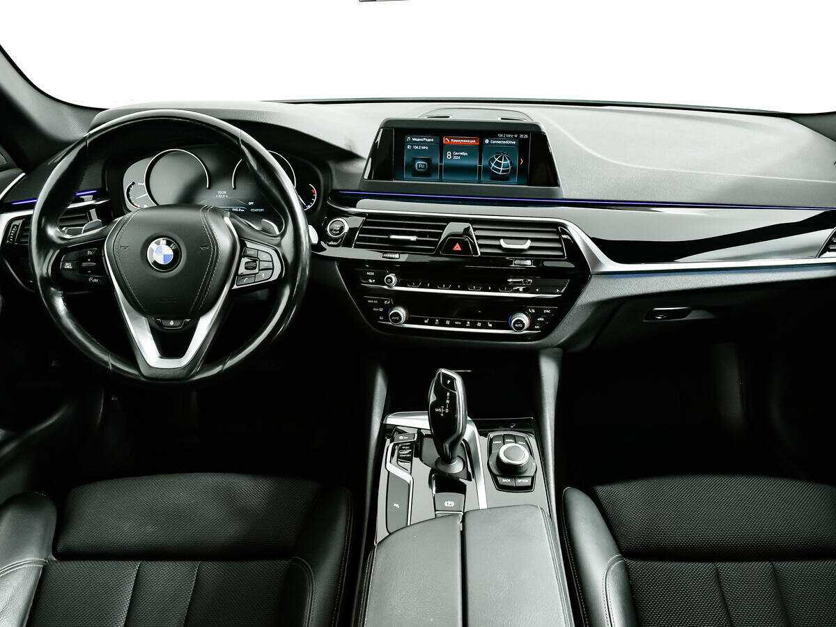 BMW 5 серии 520d, 2018 Фото №10