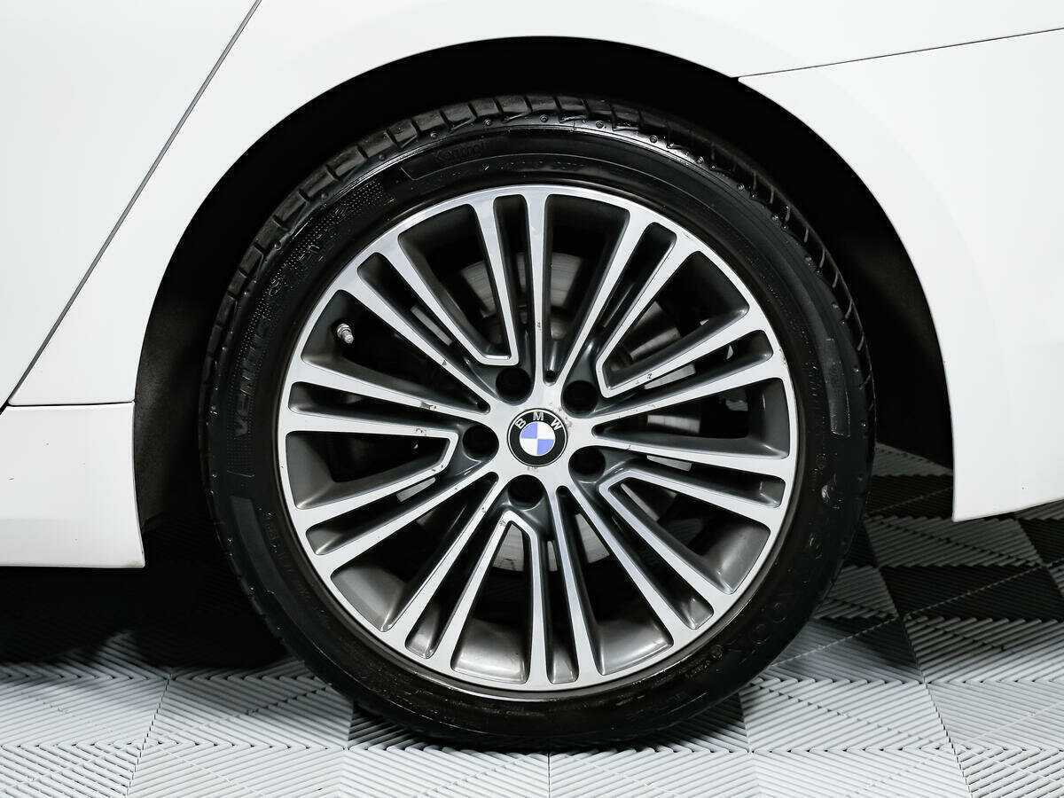 BMW 5 серии 520d, 2018 Фото №13