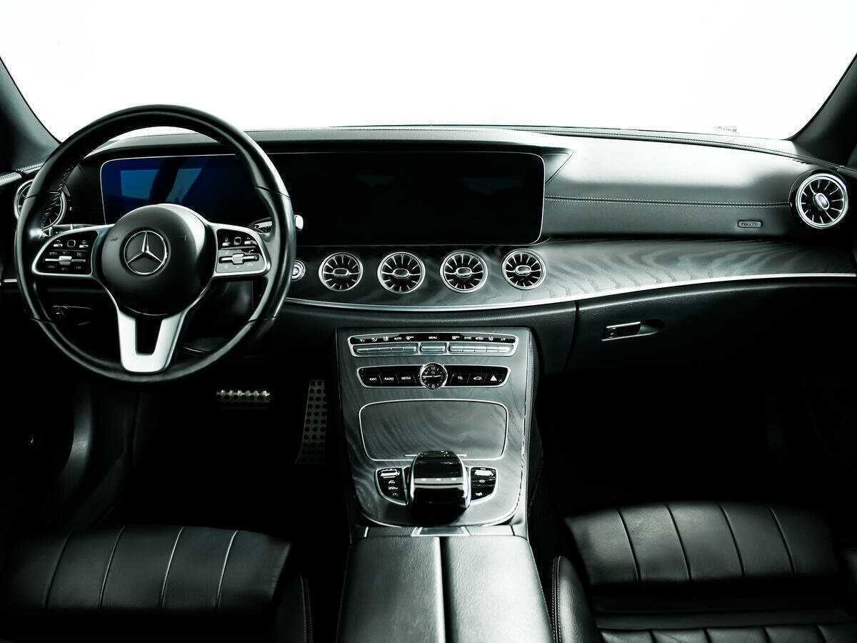 Mercedes-Benz E-Класс 200, 2018 Фото №11