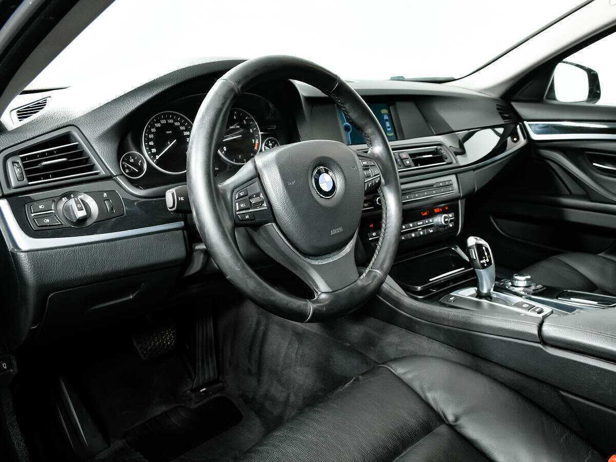 BMW 5 серии 528i, 2010 Фото №13
