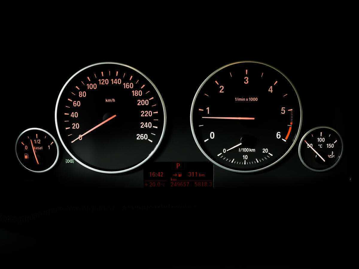 BMW X3 20d xDrive, 2011 Фото №10