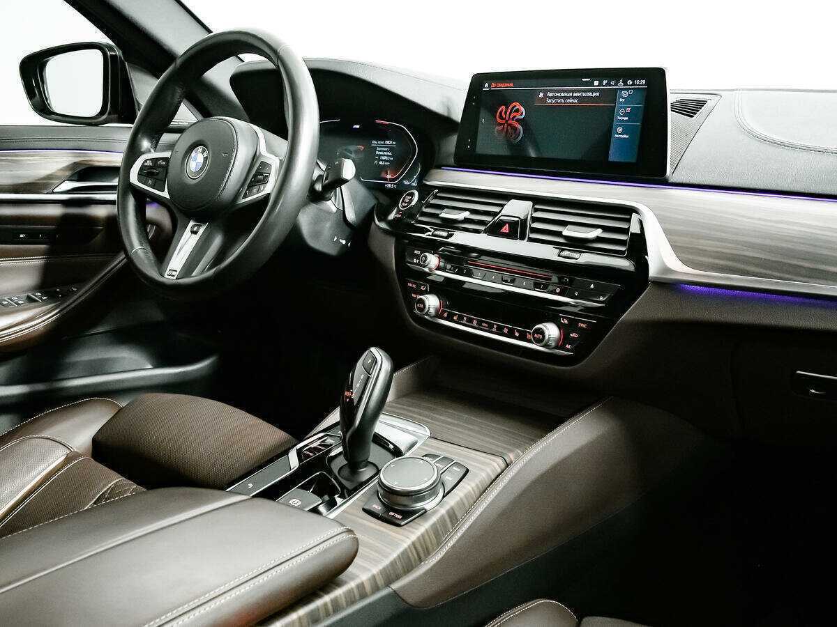 BMW 5 серии 530d xDrive, 2019 - 70 633 км. | Фото №8