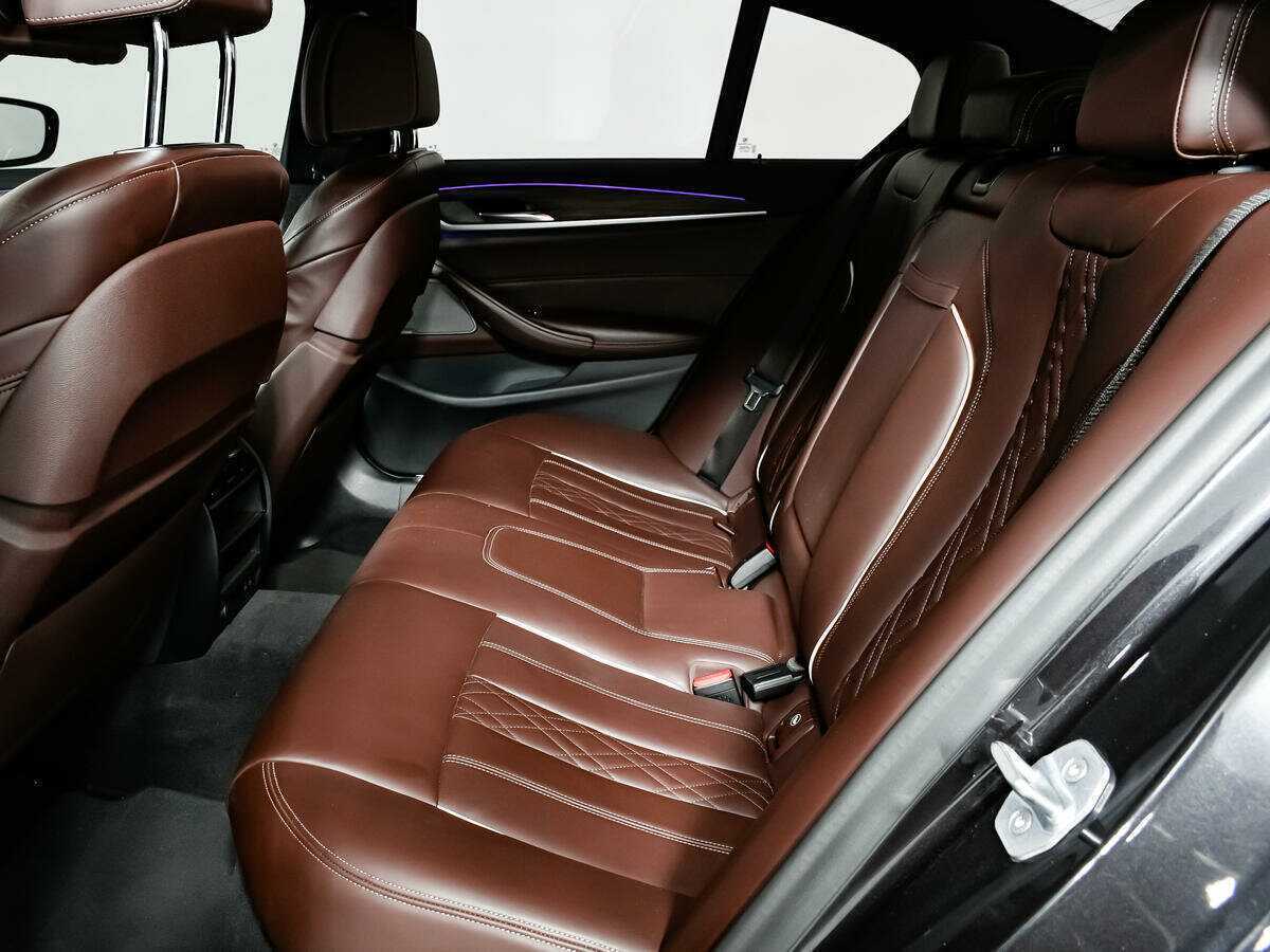 BMW 5 серии 530d xDrive, 2019 Фото №11