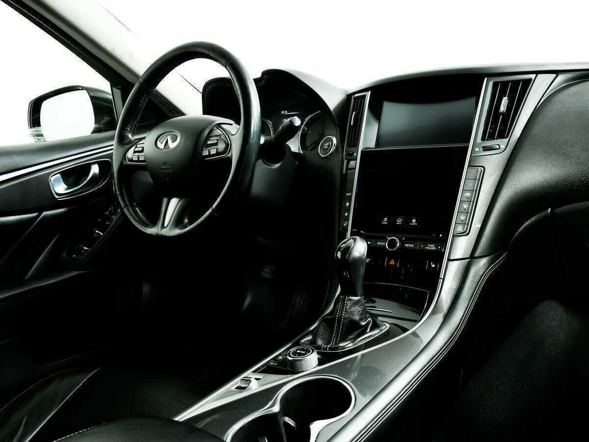 Infiniti Q50, 2015 Фото №9