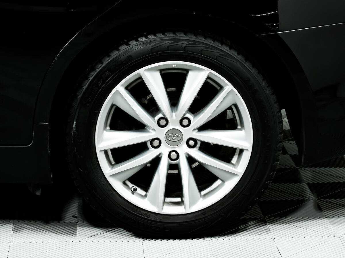 Infiniti Q50, 2015 Фото №14