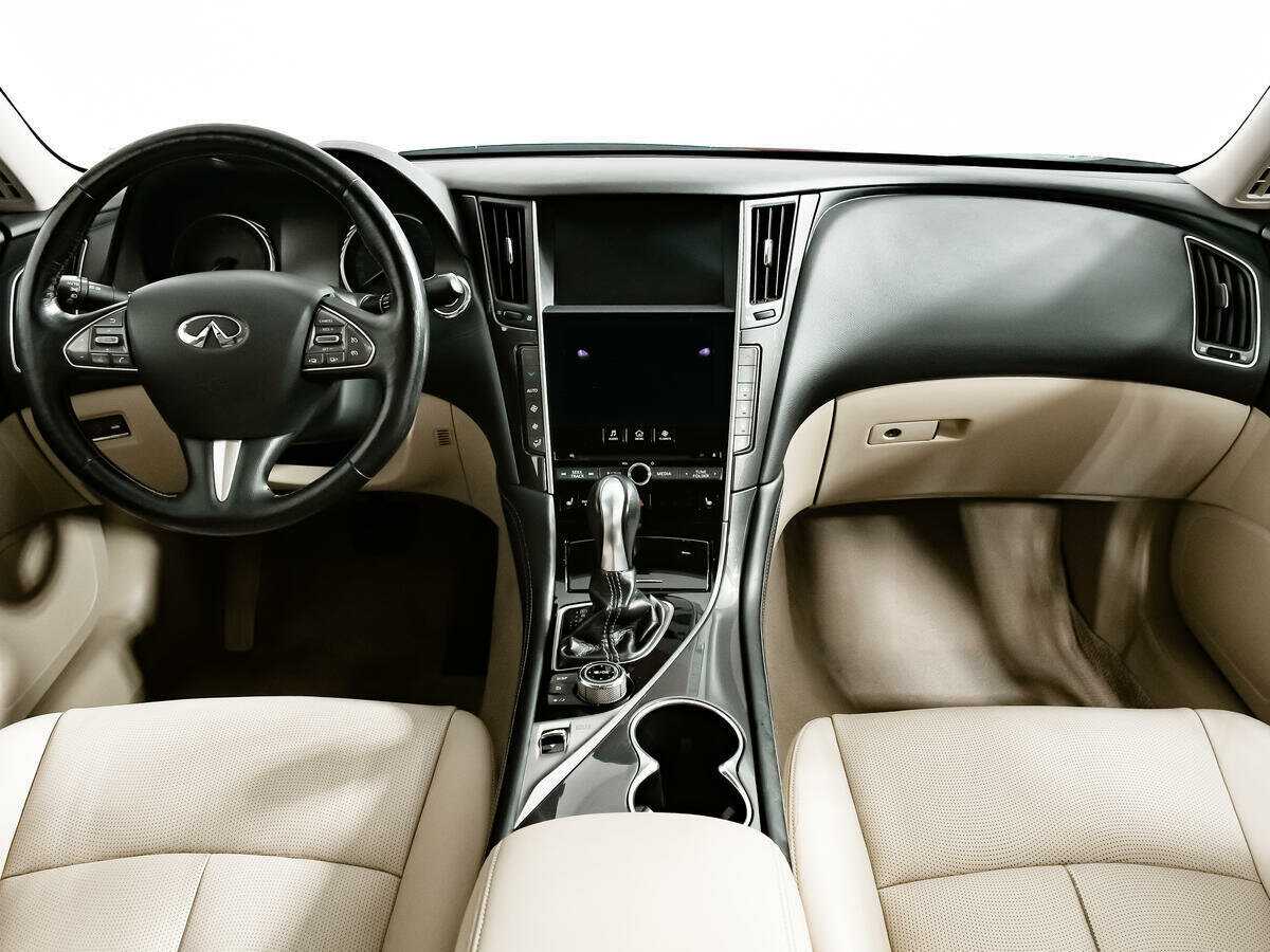 Infiniti Q50, 2015 Фото №10