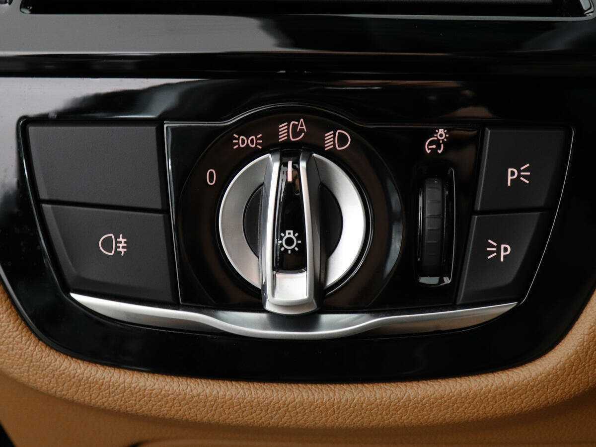 BMW 5 серии 530i xDrive, 2023 Фото №24