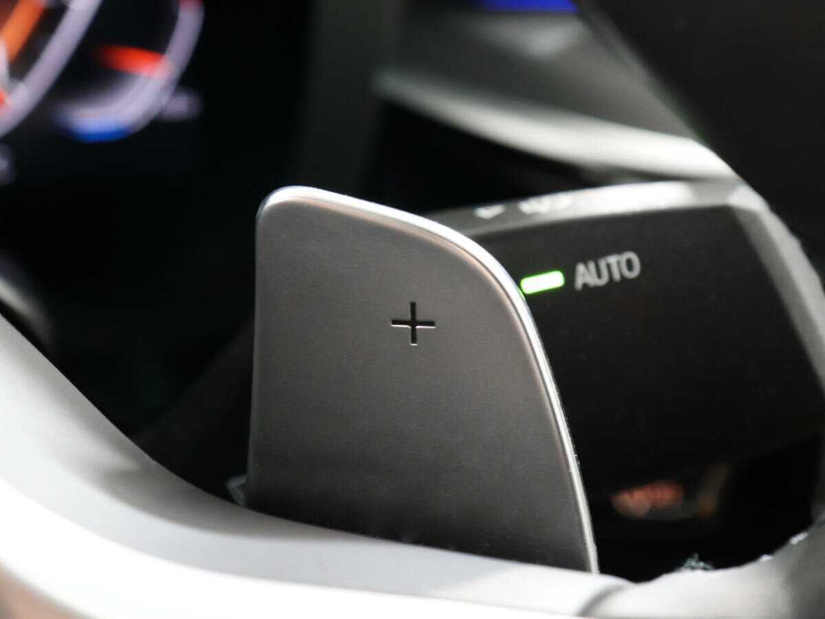 BMW 5 серии 530i xDrive, 2023 Фото №26