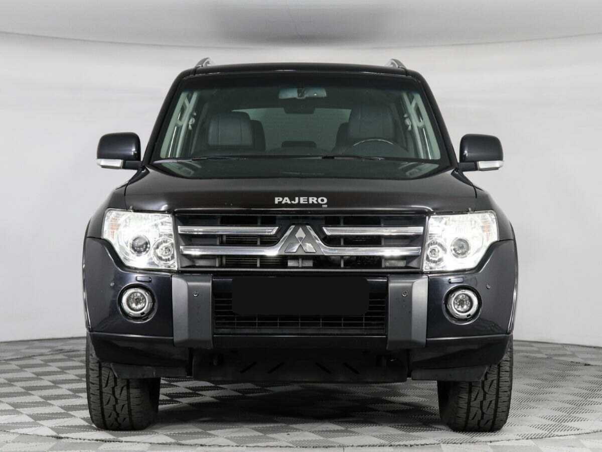 Mitsubishi Pajero, 2011 - 175 595 км. | Фото №2
