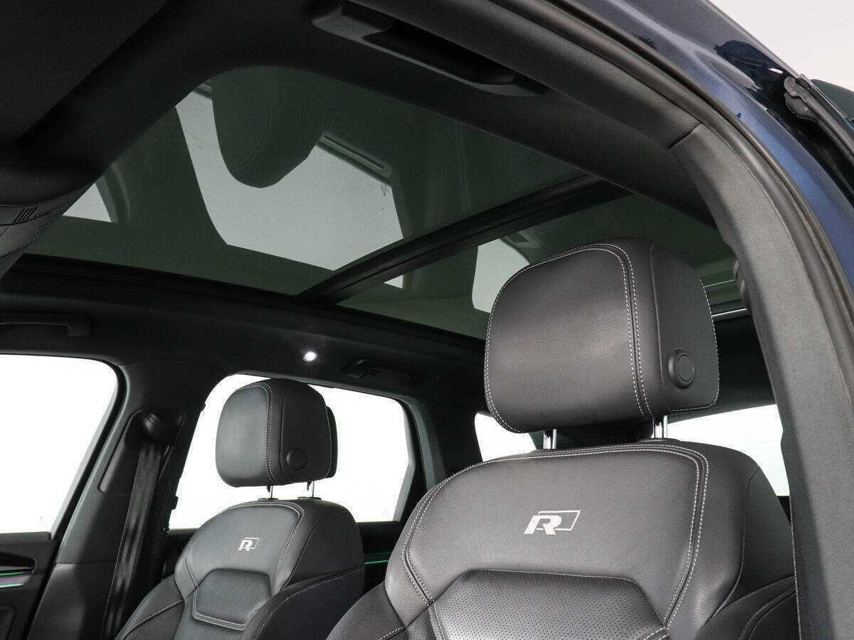 Volkswagen Touareg, 2021 Фото №16