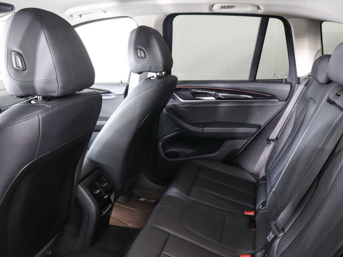BMW X3 20i xDrive, 2018 Фото №12