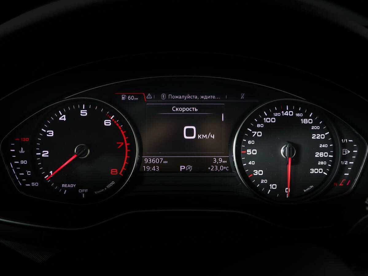 Audi A4, 2018 Фото №9