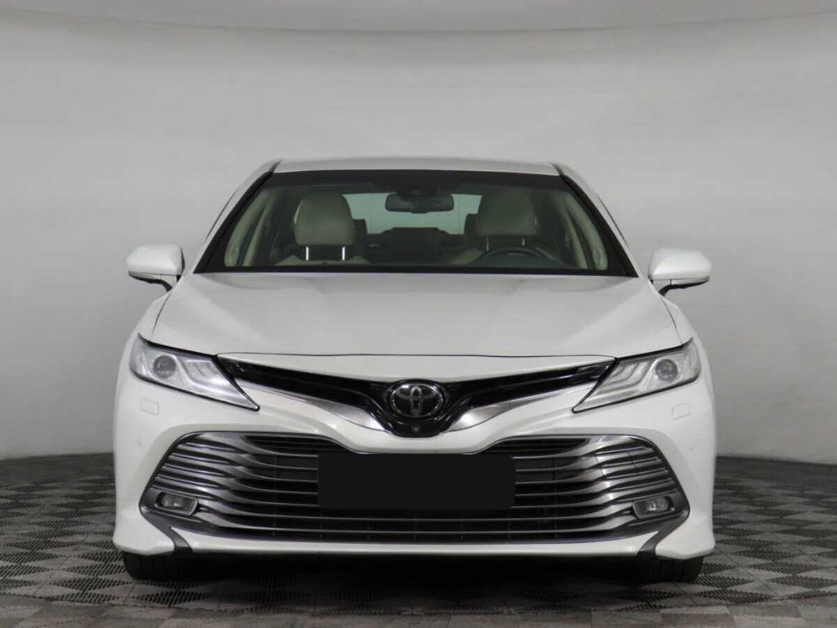 Toyota Camry, 2019 - 76 960 км. | Фото №2