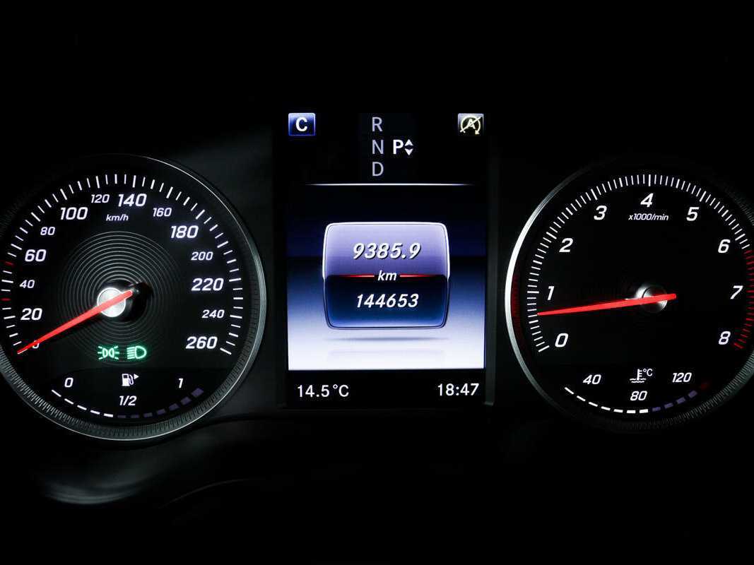 Mercedes-Benz GLC 250, 2017 Фото №10