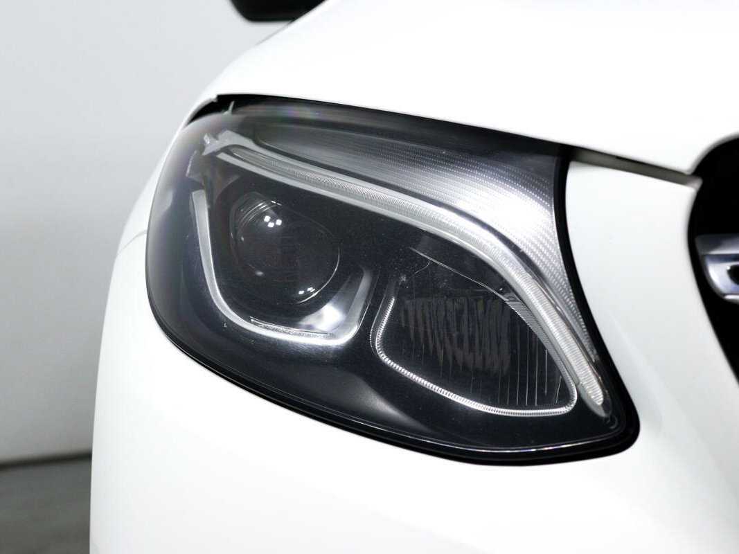 Mercedes-Benz GLC 250, 2017 Фото №15