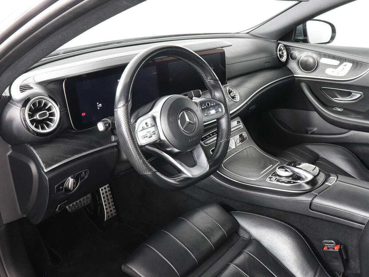 Mercedes-Benz E-Класс 200, 2018 Фото №11