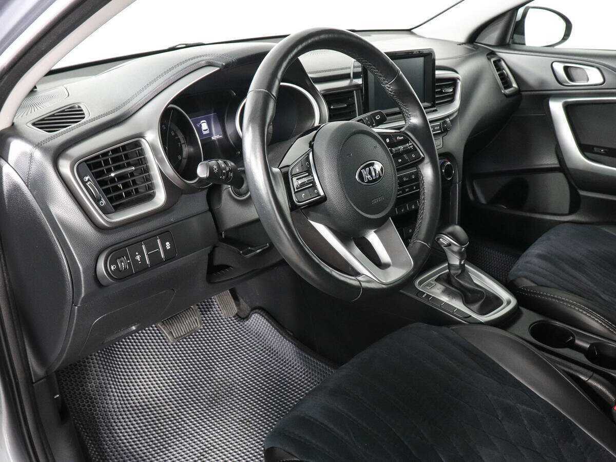Kia Ceed, 2018 Фото №9