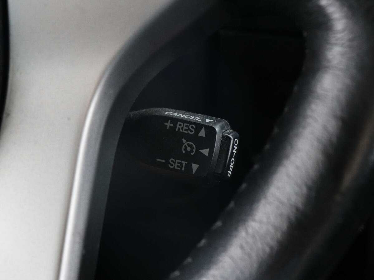 Toyota Land Cruiser Prado, 2014 Фото №14