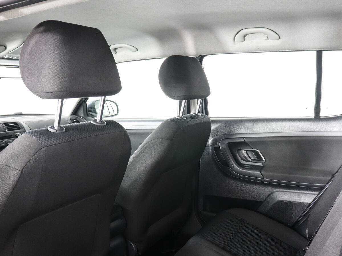 Skoda Fabia, 2011 Фото №12