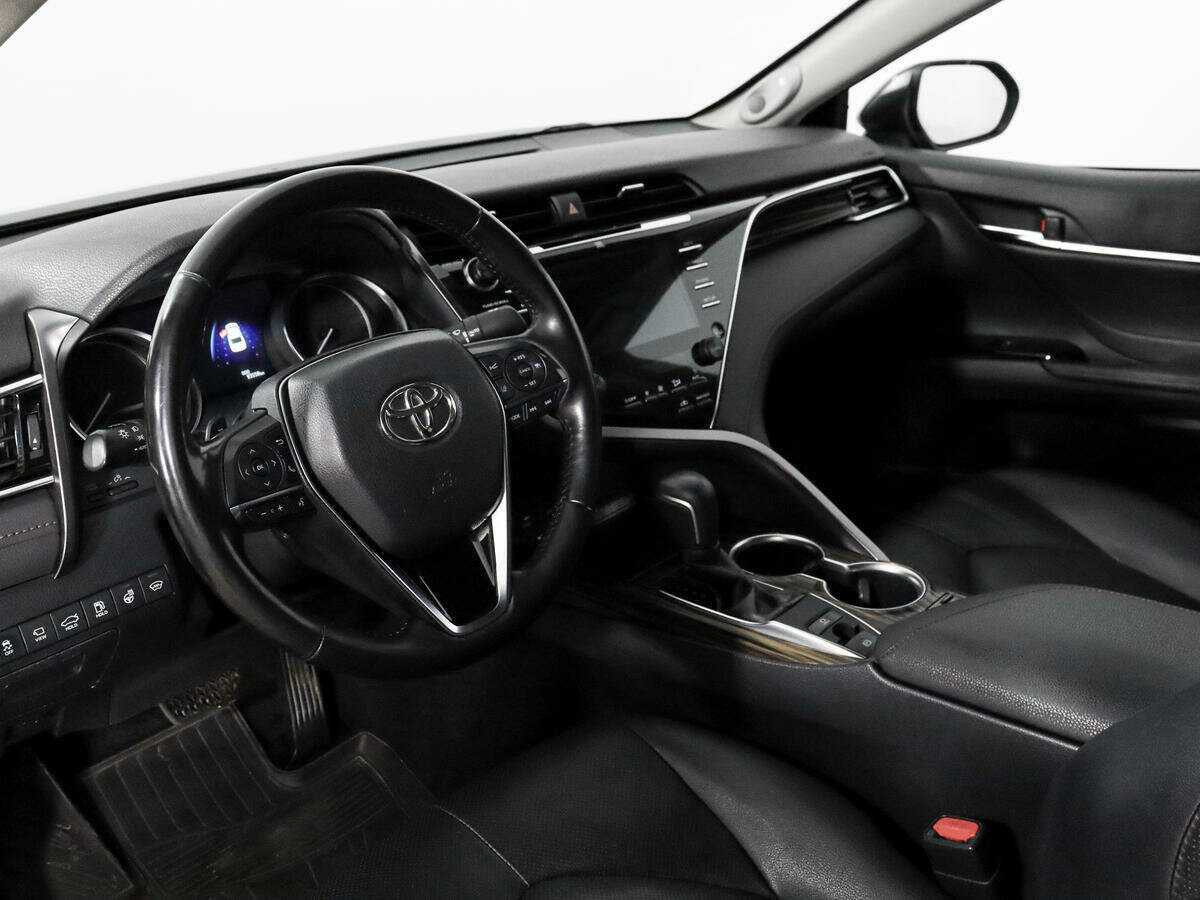 Toyota Camry, 2019 Фото №9