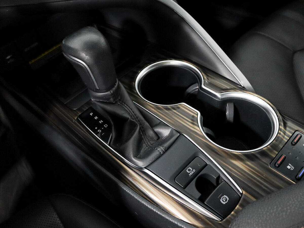 Toyota Camry, 2019 Фото №11