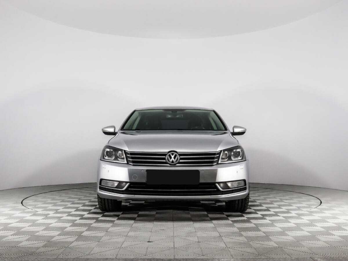 Volkswagen Passat, 2011 - 327 402 км. | Фото №2