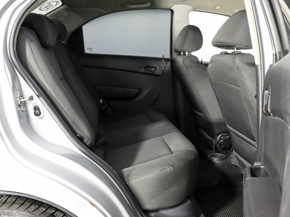 Chevrolet Aveo, 2011 Фото №11